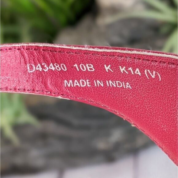 COLE HAAN Tabitha Slip-On Thong Flat Sandals - Pink - Picture 8 of 9